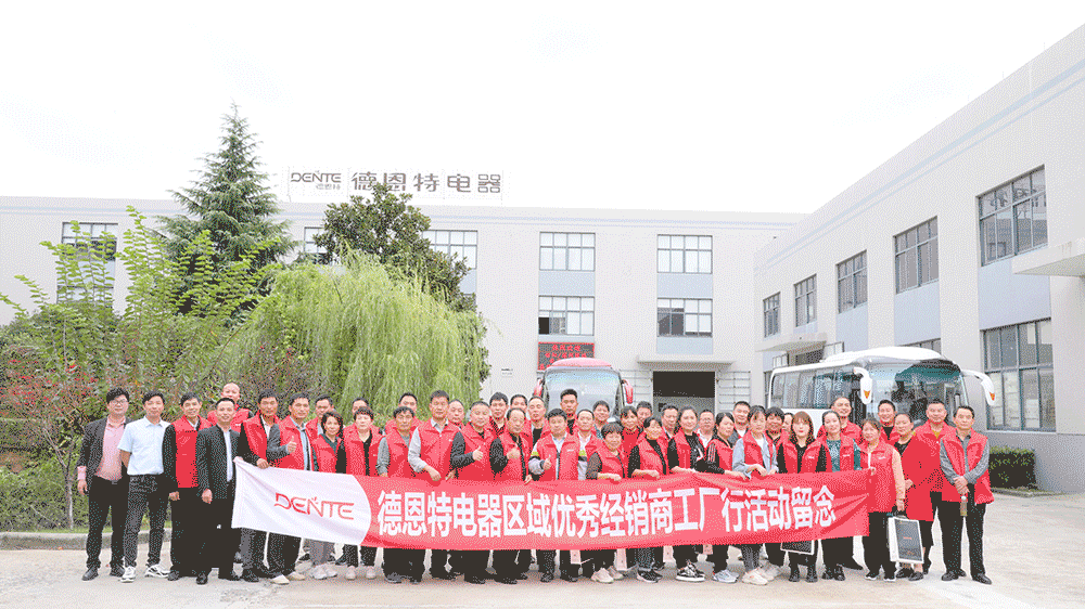 1635904463792905.gif 640.gif